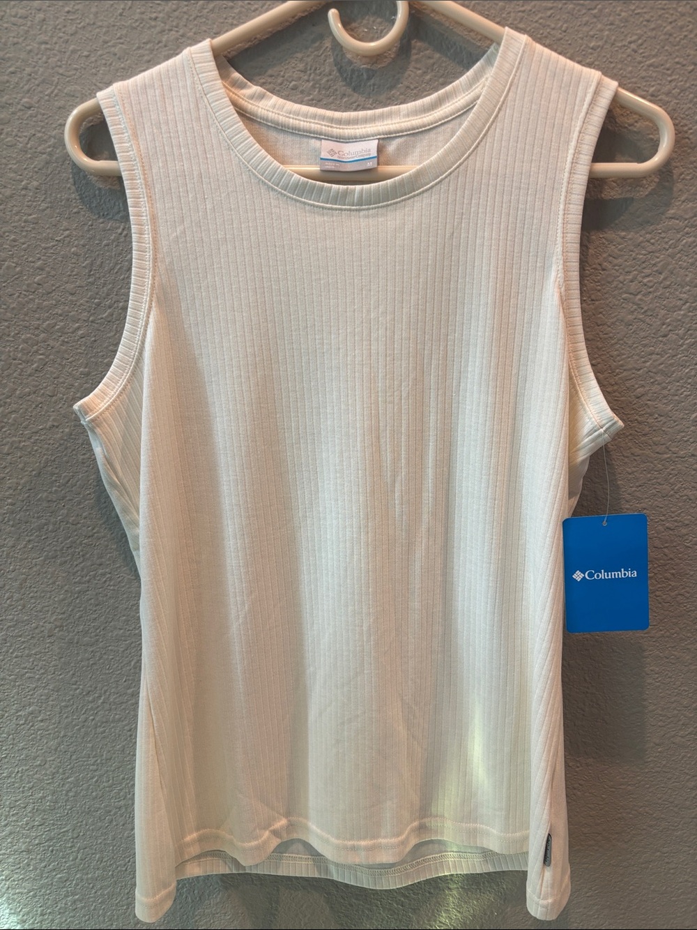 Columbia Women's Tank Top Cream NWT Size M